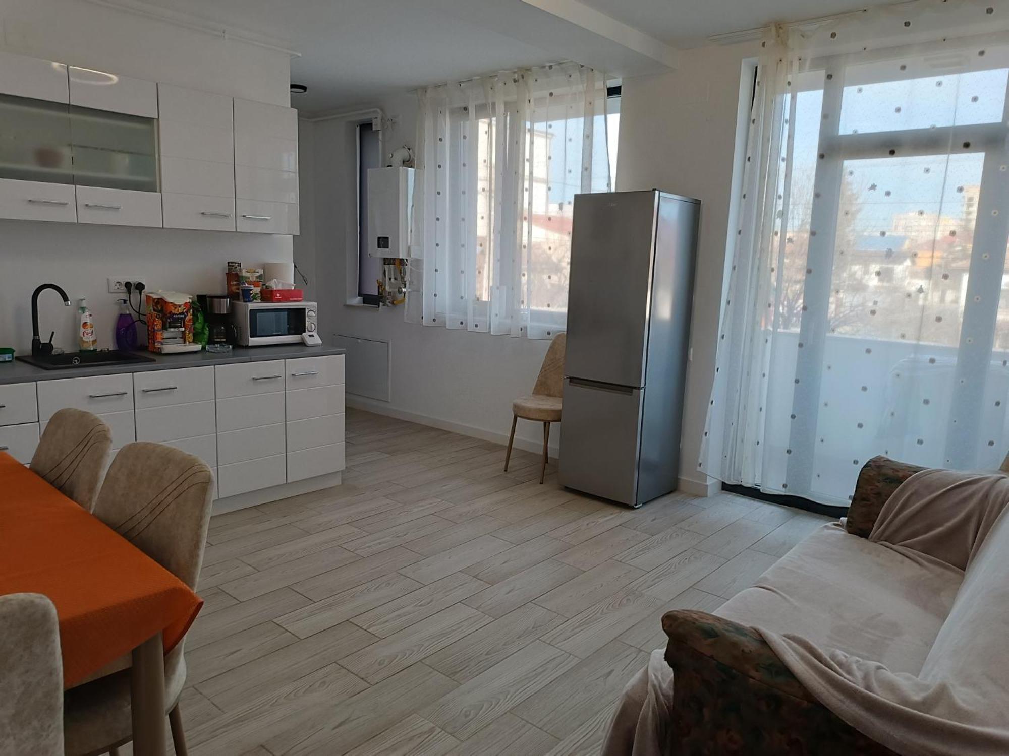 קריובה Apartament 2 Camere, Bloc Nou, Langa Promenada Moll, Capacitate 4 Persoane מראה חיצוני תמונה